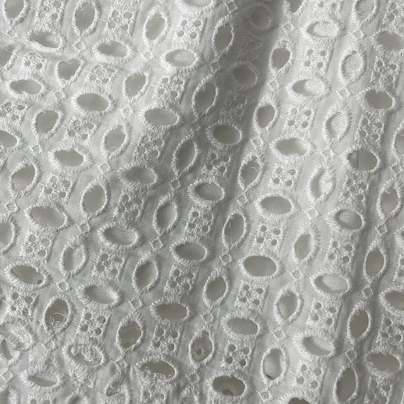 Tobi Eyelet Lace White Mini Skirt - Picture 2 of 3